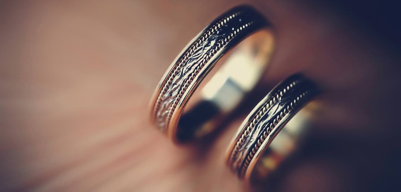 All of the Different Styles of Wedding Bands for Men, Explained